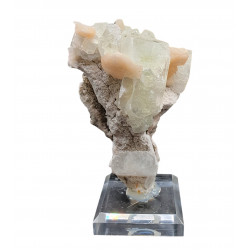 apophyllite verte sur stilbite sur morderite