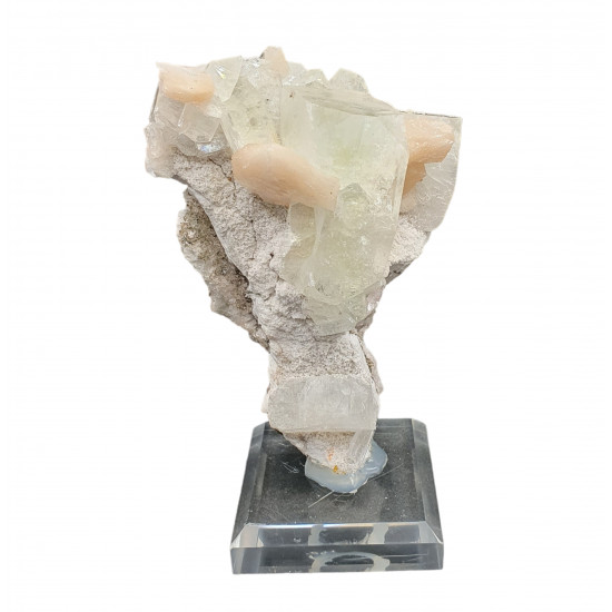 green apophyllite on stilbite on morderite