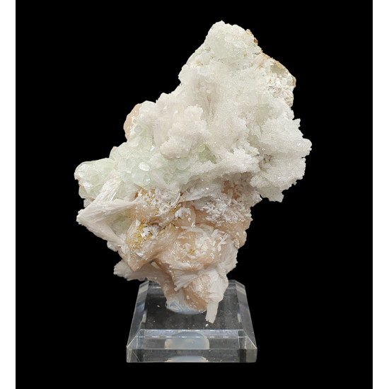 green apophyllite on stilbite and mesolite
