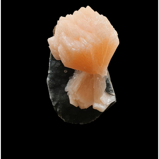 stilbite on chalcedony