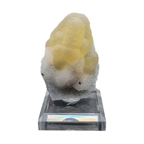 fluorite ball on quartz