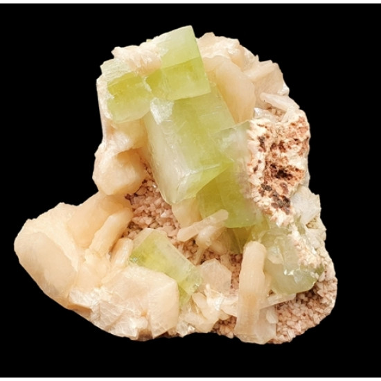 green apophyllite on stilbite and heulandite