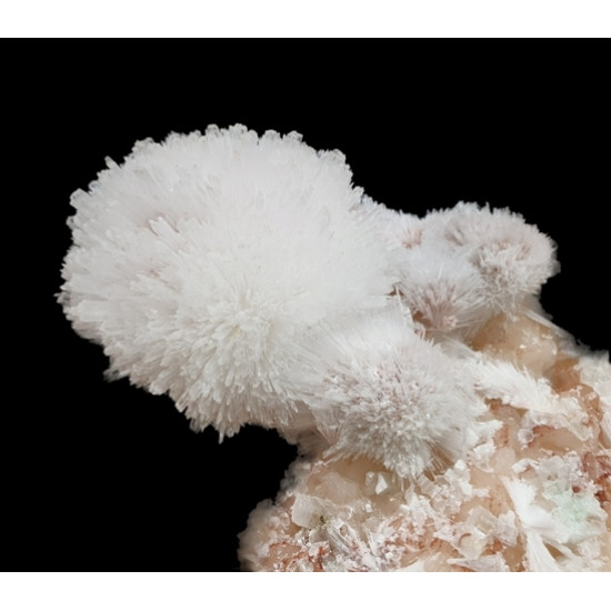 scolecite on heulandite