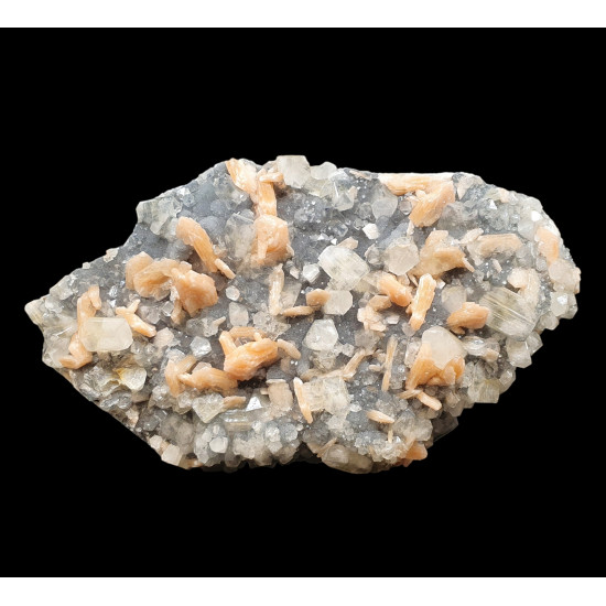 apophyllite and stilbite on chalcedony