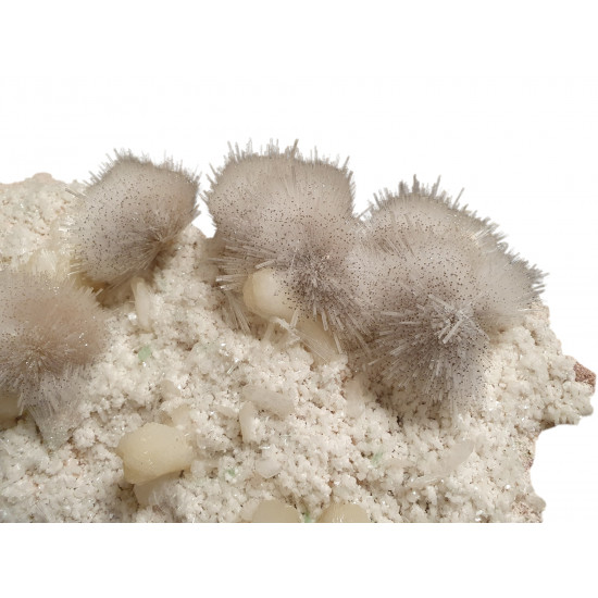 Mesolite, stilbite, apophyllite, morderite