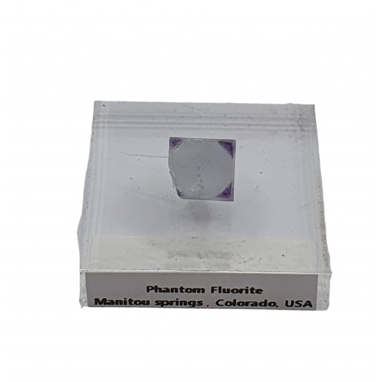 phantom fluorite cube