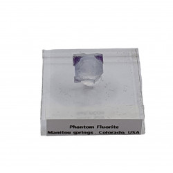 phantom fluorite cube