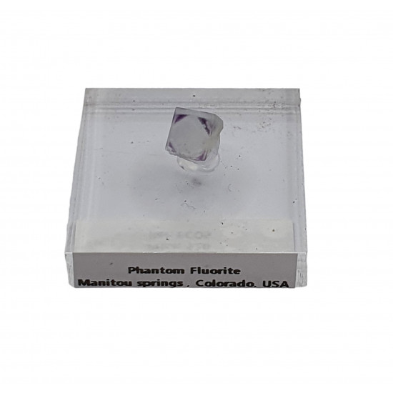 phantom fluorite cube