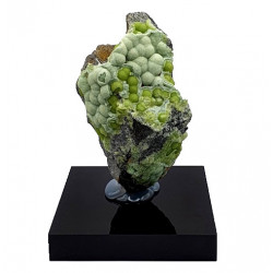 Wavellite and Paravauxite