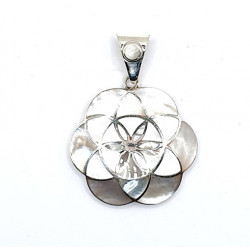 shell pendant silver 
