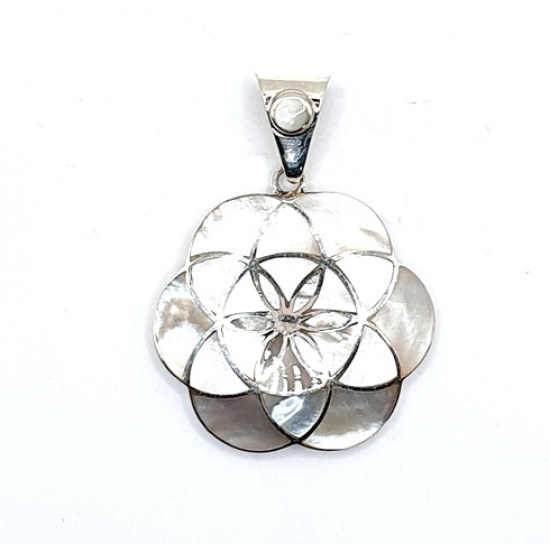 shell pendant silver 