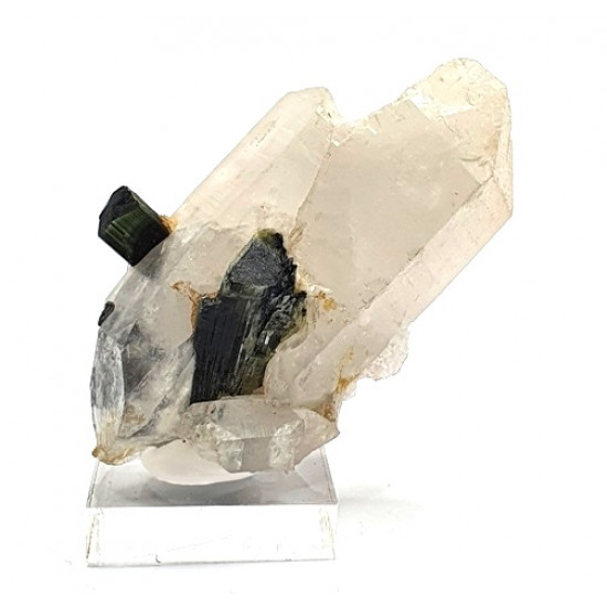 tourmaline verte sur quartz