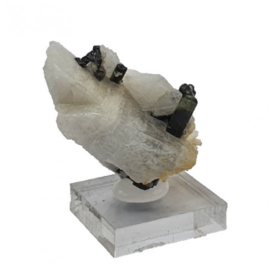 tourmaline verte sur quartz