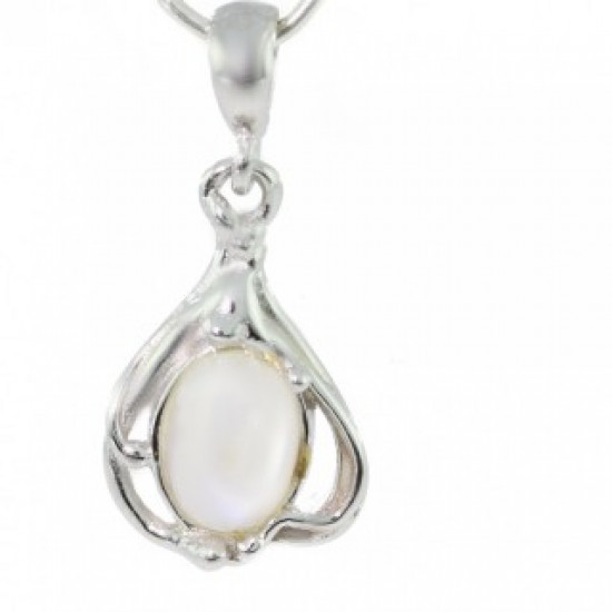 Sterling Silver Moonstone Pendant P22-01