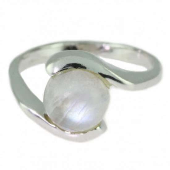 Ring 30-01 Moonstone Sterling Silver