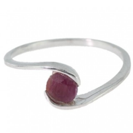 Ring M-32 Sterling Silver Ruby