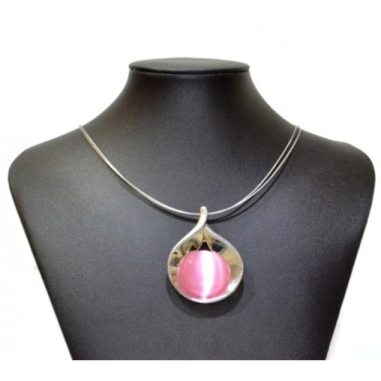 necklace cats eye pink