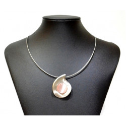 necklace cats eye pink