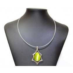 necklace cats eye green