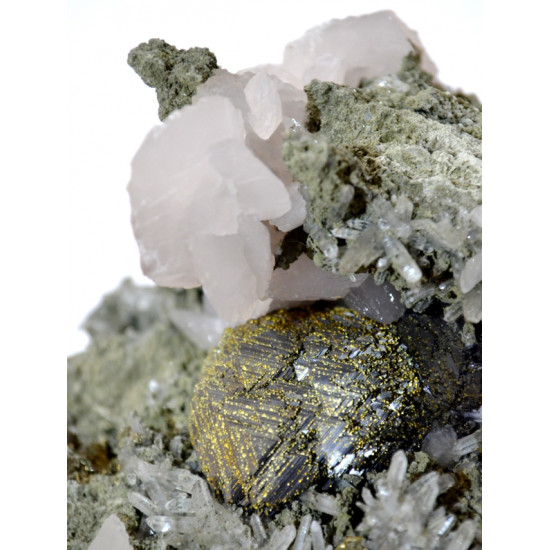 sphalerite - quartz - pyrite - calcite