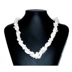 rose quartz chip necklace
