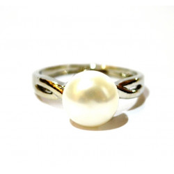 White pearl ring