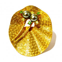 gold medici ring