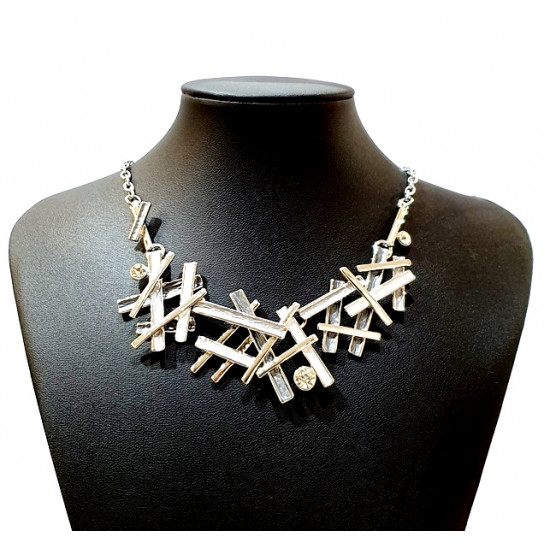 black and white yunara necklace