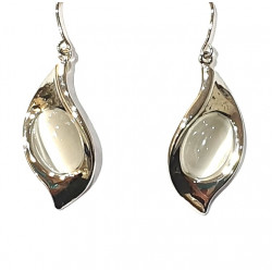 boucles d'oreilles oeil de chat blanc