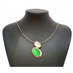 necklace cats eye green