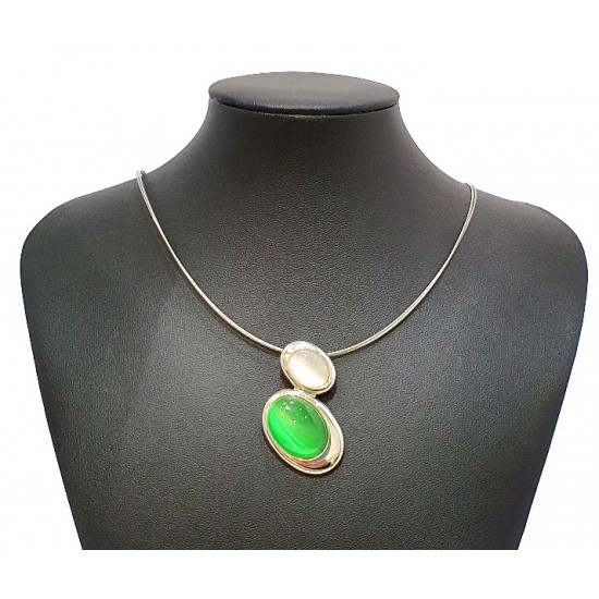 necklace cats eye green necklace cats eye green