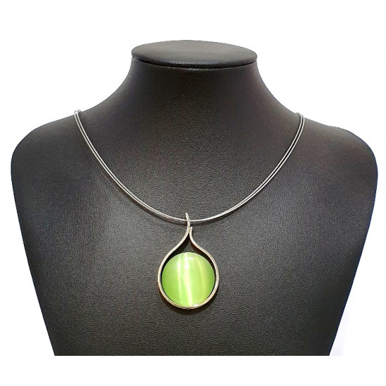 necklace cats eye green