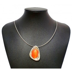 necklace cats eye orange