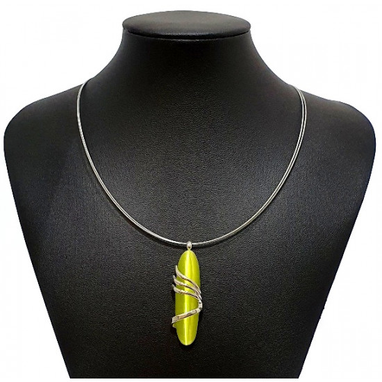 necklace cats eye green