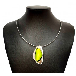 necklace cats eye green