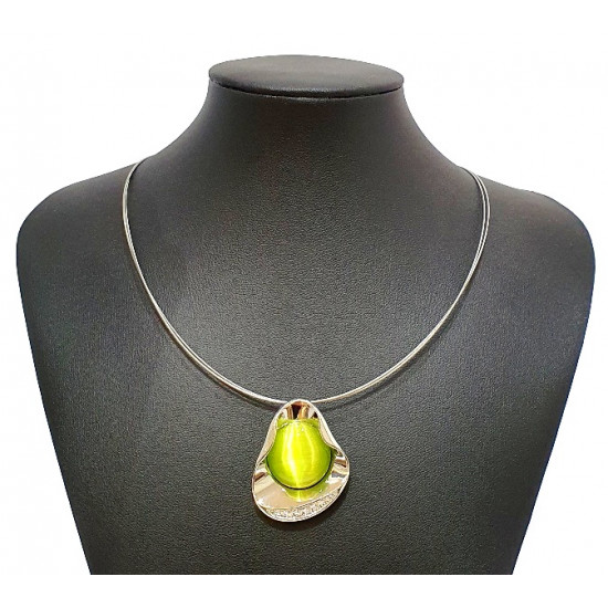 necklace cats eye green