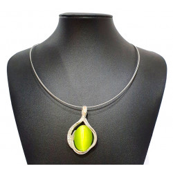 necklace cats eye green
