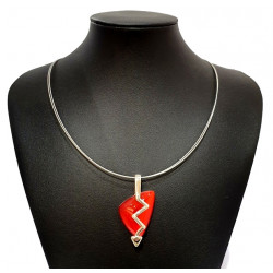 necklace cats eye red