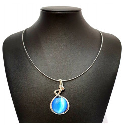 collier oeil de chat bleu