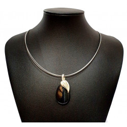 necklace cats eye black