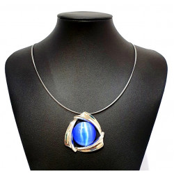 necklace cats eye blue