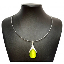 necklace cats eye green