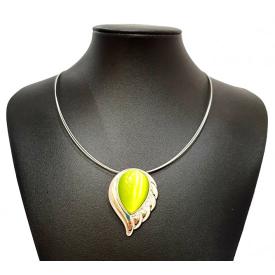 necklace cats eye green