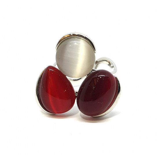 ring cat eyes red