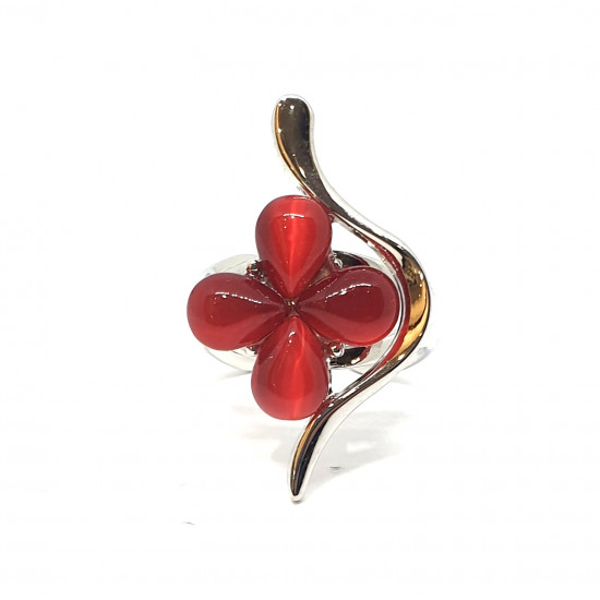 ring cat eyes red