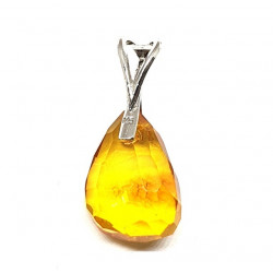 pendentif ambre P26-00
