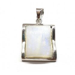 Sterling Silver Moonstone Pendant P12-68