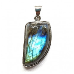 Sterling Silver Labradorite Pendant P136-68