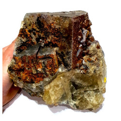 Fluorite and pyromorphite from maxonchamp
