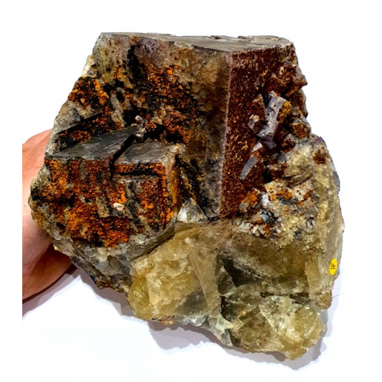 Fluorite and pyromorphite from maxonchamp